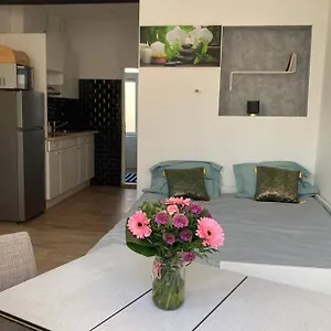  Apartment Magnifique Au 2eme Etage, A Proximite De La Gare Du Midi! Belgium
